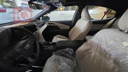 تۆیۆتا کامری